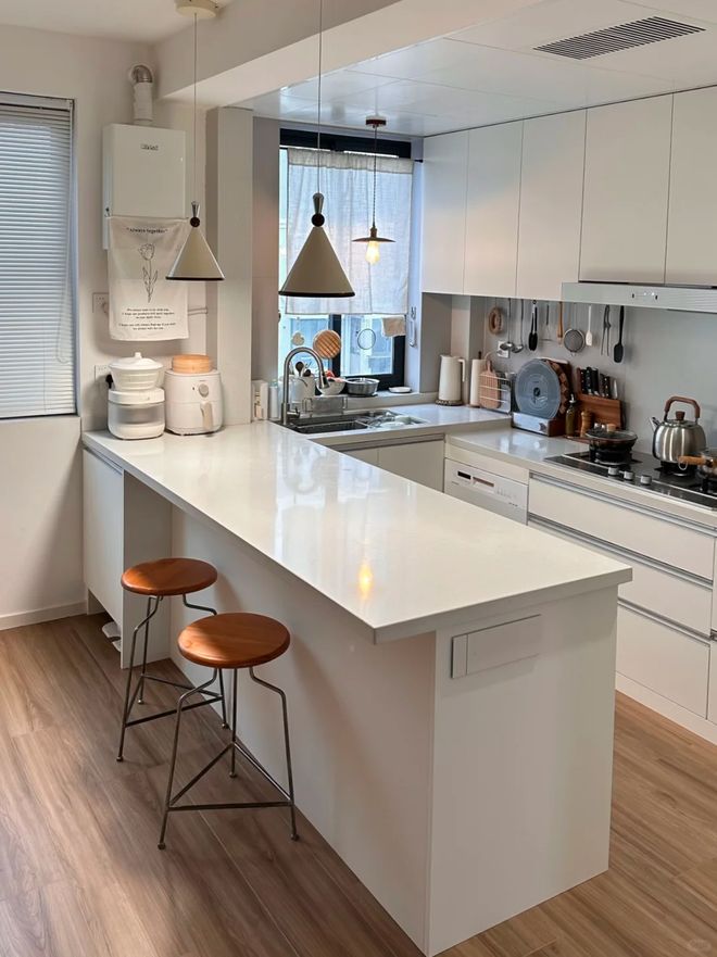 厅餐桌入住后我却真香了！小户型这么装太绝PG麻将胡了试玩平台老公不听劝非要拆了餐(图6)